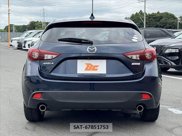 Mazda AXELA SPORT 2014-08 7617853-13