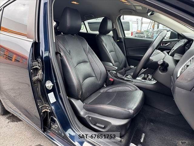 Mazda AXELA SPORT 2014-08 7617853-15