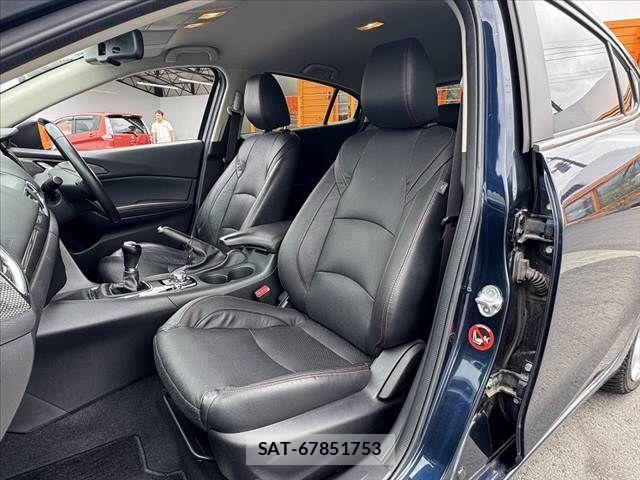 Mazda AXELA SPORT 2014-08 7617853-16