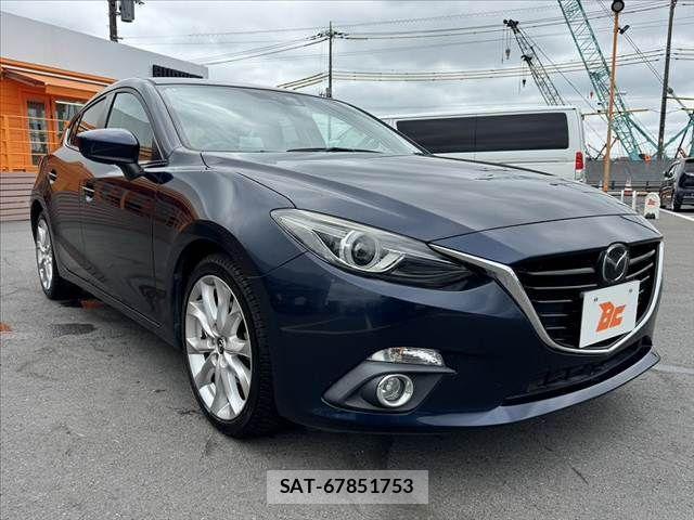 Mazda AXELA SPORT 2014-08 7617853-7