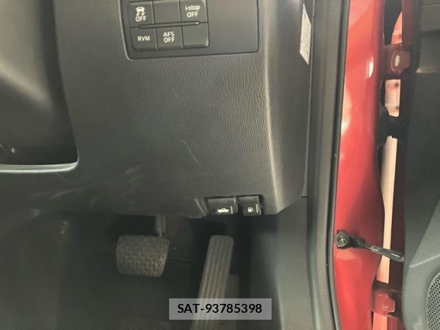 Mazda AXELA SPORT 2014-06 7617863-13