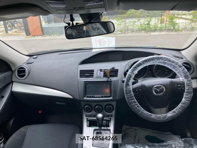 Mazda AXELA SPORT 2011-08 7725333-16