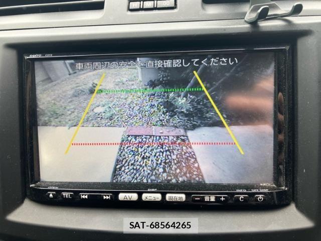 Mazda AXELA SPORT 2011-08 7725333-23