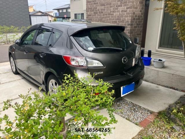 Mazda AXELA SPORT 2011-08 7725333-4