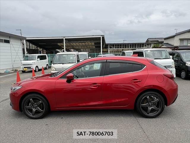 Mazda AXELA SPORT 2014-03 7725324-11