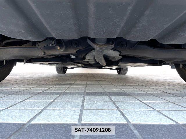 Mazda AXELA SPORT 2016-02 7725325-9