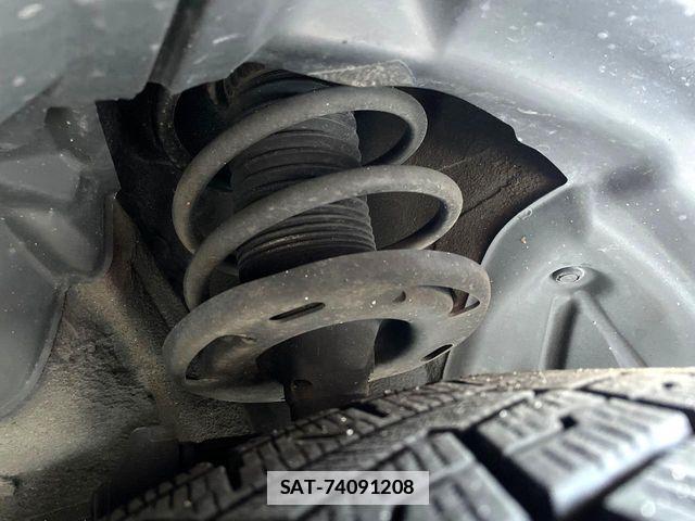 Mazda AXELA SPORT 2016-02 7725325-10