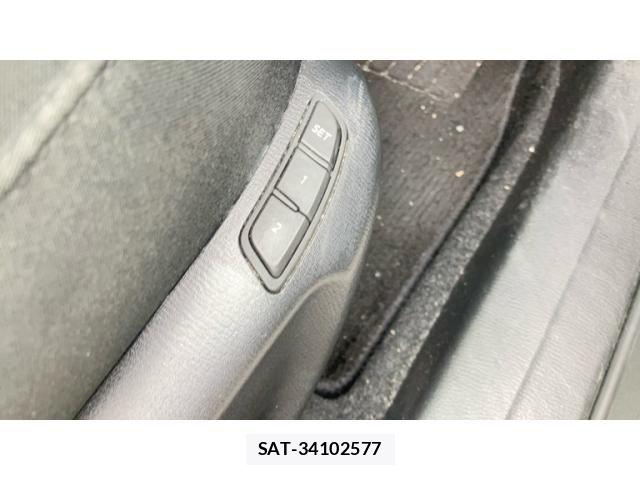 Mazda AXELA SPORT 2016-07 7786736-6
