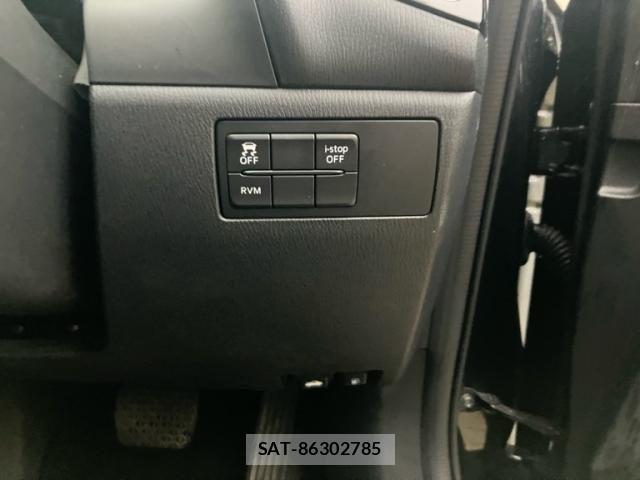 Mazda AXELA SPORT 2014-09 7786746-11