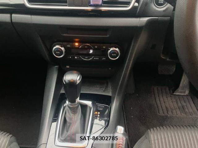 Mazda AXELA SPORT 2014-09 7786746-15