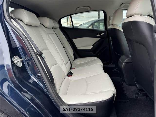 Mazda AXELA SPORT 2016-11 7786761-19