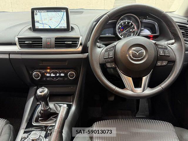 Mazda AXELA SPORT 2014-11 7877555-1