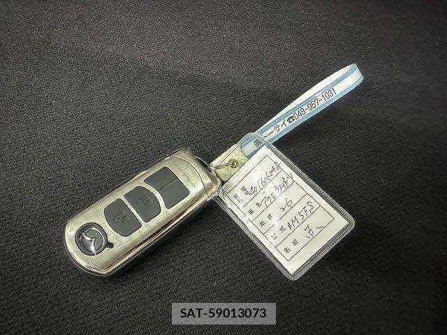 Mazda AXELA SPORT 2014-11 7877555-19