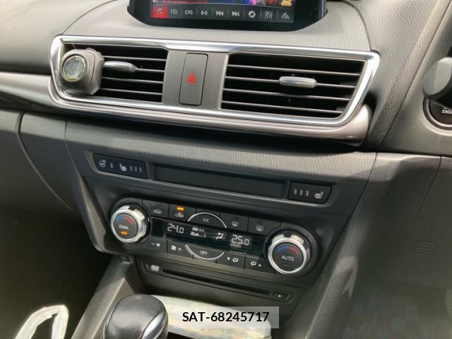 Mazda AXELA SPORT 2017-09 7877556-17