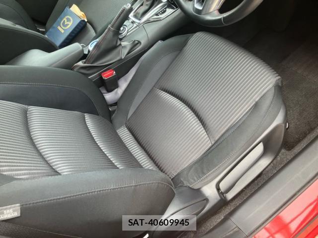 Mazda AXELA SPORT 2015-11 7877558-10