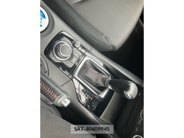 Mazda AXELA SPORT 2015-11 7877558-14