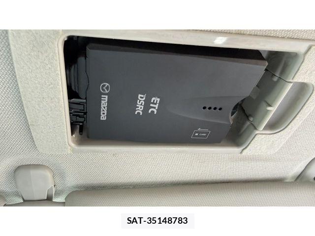 Mazda AXELA SPORT 2013-12 7979836-19