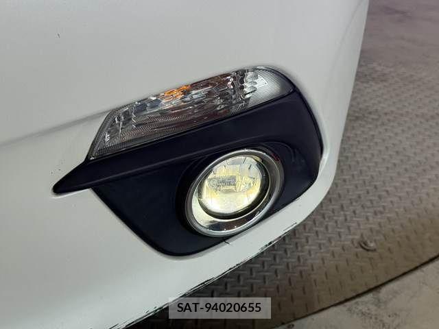 Mazda AXELA SPORT 2014-02 7979833-14