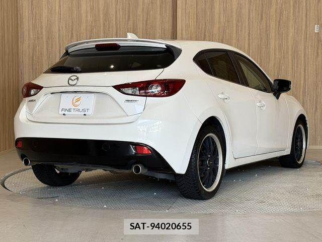 Mazda AXELA SPORT 2014-02 7979833-19