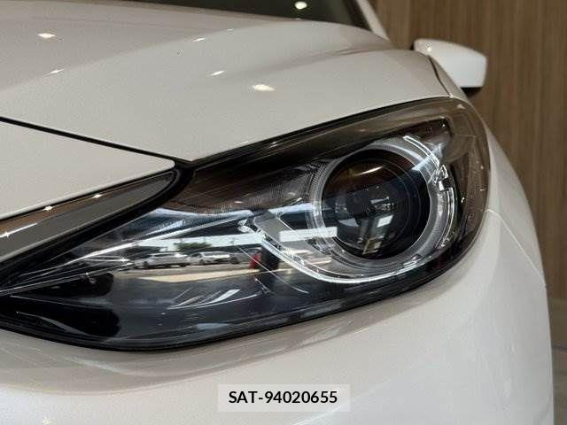 Mazda AXELA SPORT 2014-02 7979833-23