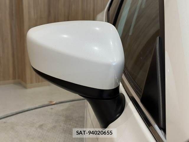 Mazda AXELA SPORT 2014-02 7979833-28