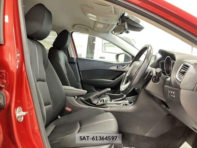 Mazda AXELA SPORT 2018-02 7979832-17