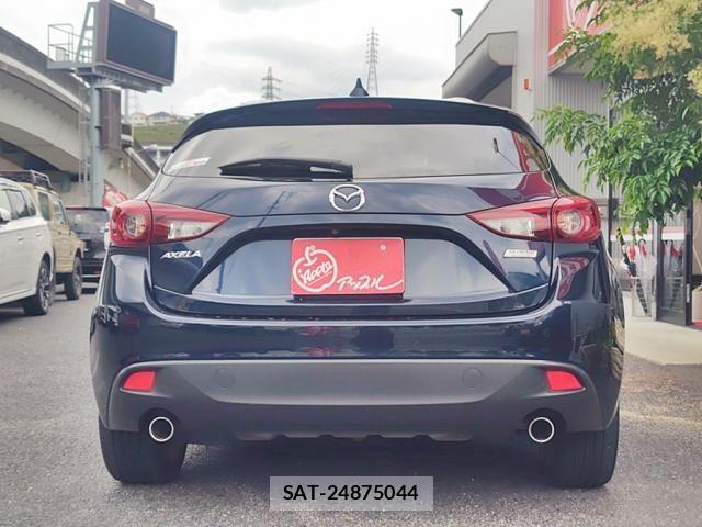 Mazda AXELA SPORT 2016-03 8036570-4