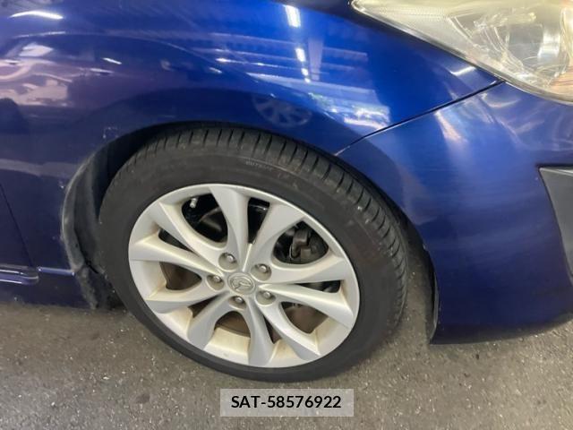Mazda AXELA SPORT 2010-04 8036572-5