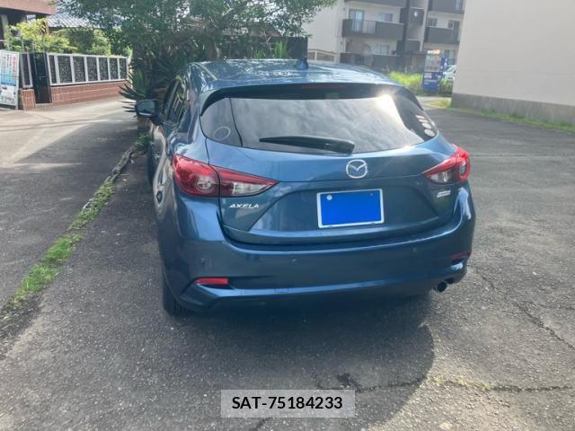 Mazda AXELA SPORT 2017-09 8036568-10