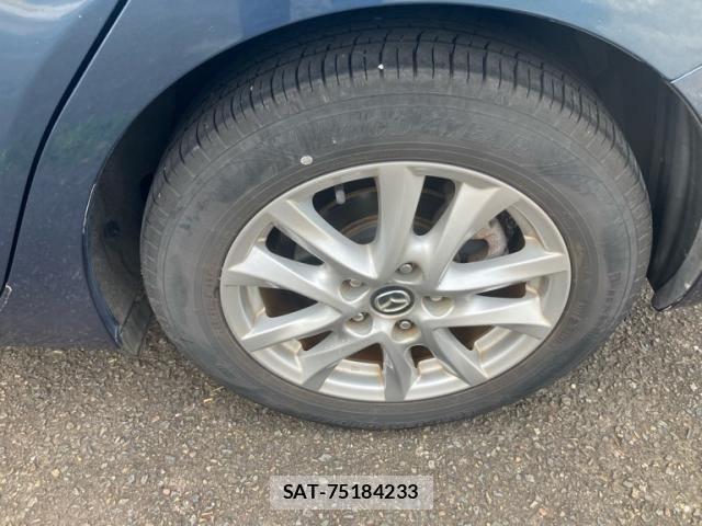 Mazda AXELA SPORT 2017-09 8036568-4