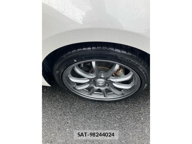 Mazda AXELA SPORT 2015-10 8036569-4