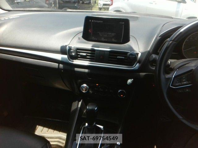 Mazda AXELA SPORT 2016-09 8074454-5