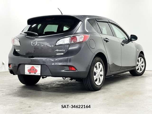 Mazda AXELA SPORT 2013-07 8100272-2