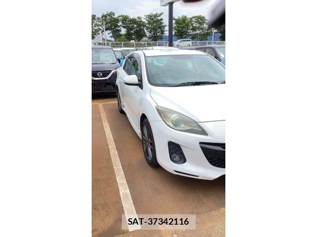 Mazda AXELA SPORT 2012-03 8100277-12