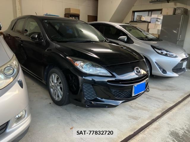 Mazda AXELA SPORT 2012-09 8100276-1