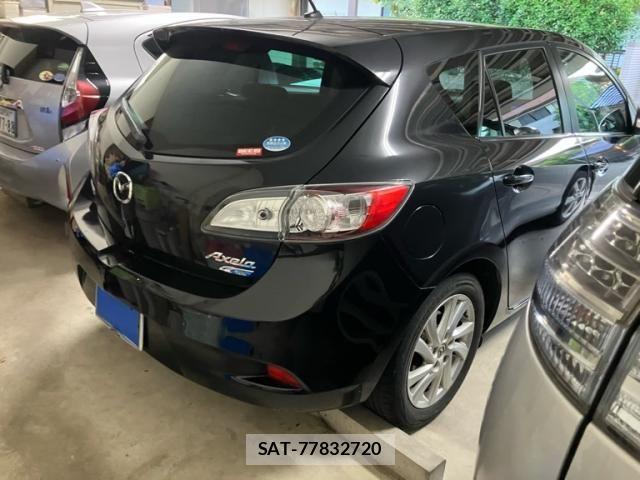 Mazda AXELA SPORT 2012-09 8100276-2
