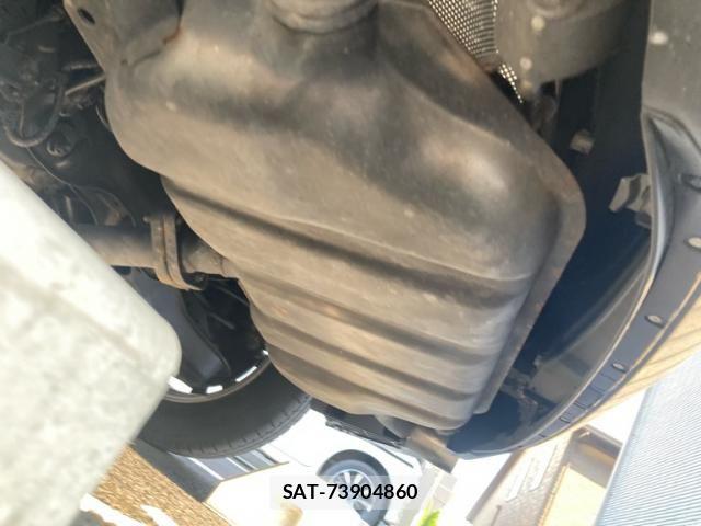 Mazda AXELA SPORT 2018-03 8100270-10