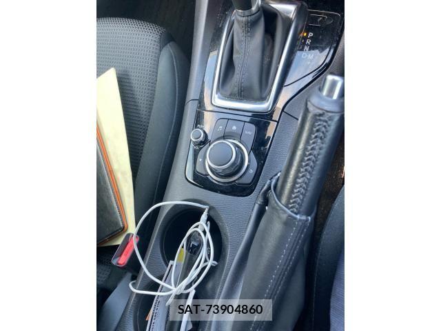 Mazda AXELA SPORT 2018-03 8100270-18