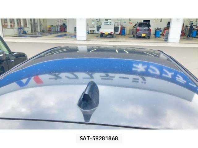 Mazda AXELA SPORT 2013-05 8100275-23