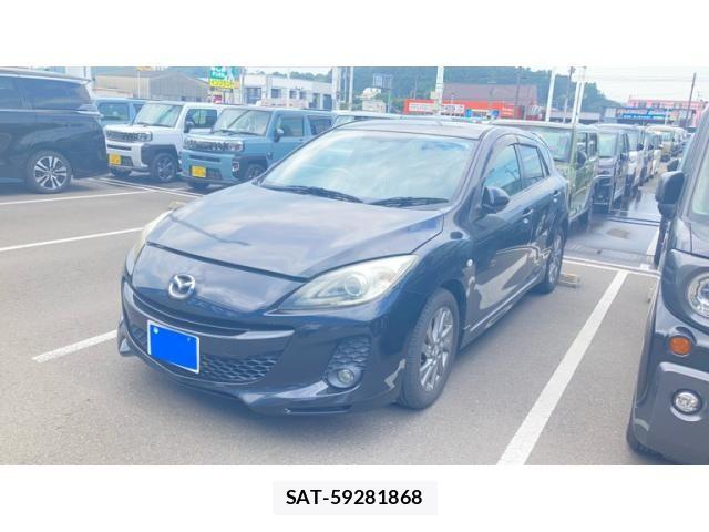 Mazda AXELA SPORT 2013-05 8100275-2
