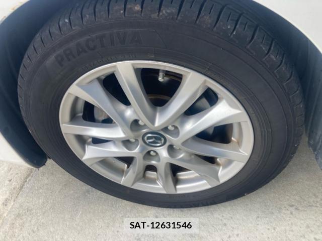 Mazda AXELA SPORT 2014-04 8131102-10