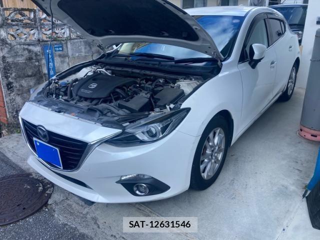 Mazda AXELA SPORT 2014-04 8131102-1