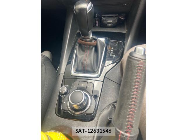 Mazda AXELA SPORT 2014-04 8131102-23