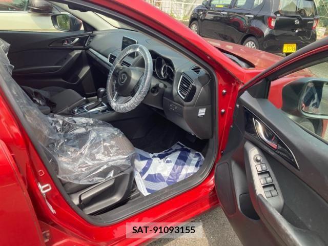 Mazda AXELA SPORT 2015-06 8131101-22