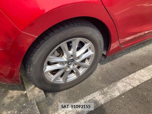Mazda AXELA SPORT 2015-06 8131101-3