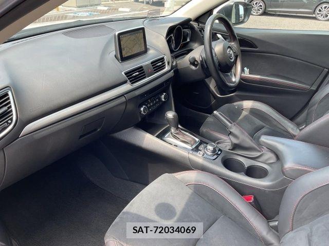 Mazda AXELA SPORT 2014-10 8146110-9