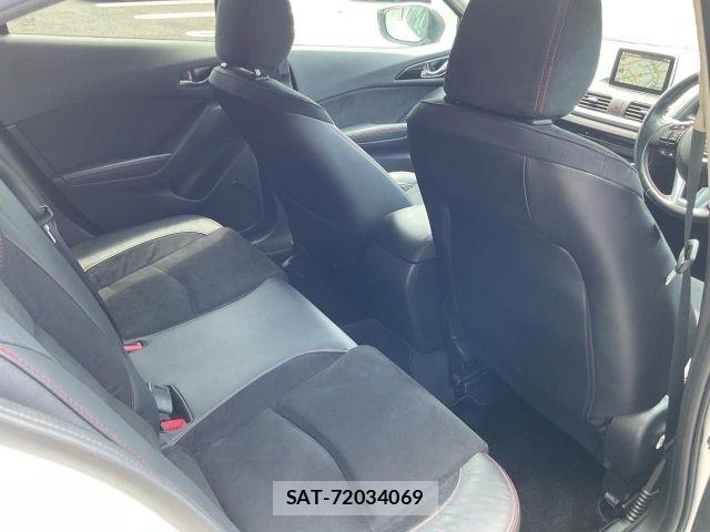 Mazda AXELA SPORT 2014-10 8146110-10