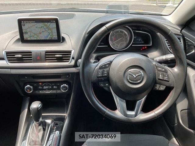 Mazda AXELA SPORT 2014-10 8146110-7