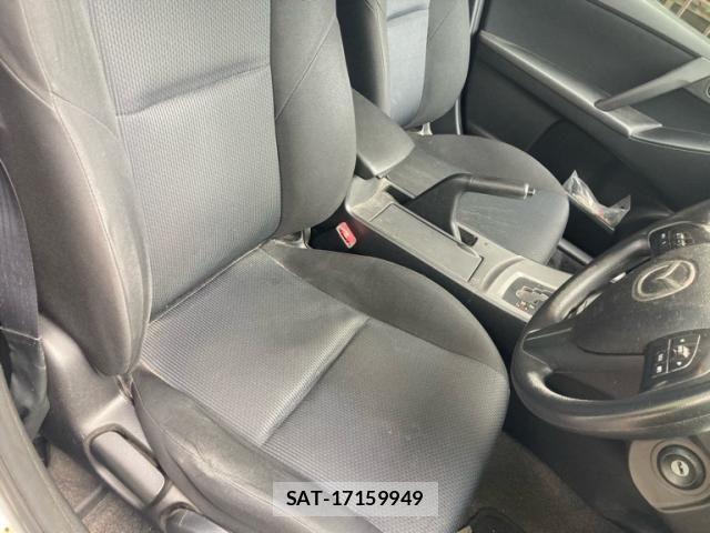 Mazda AXELA SPORT 2010-03 8208543-10
