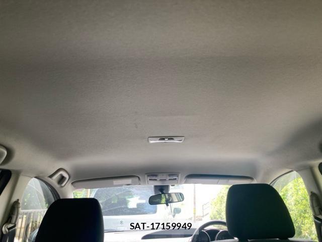 Mazda AXELA SPORT 2010-03 8208543-12